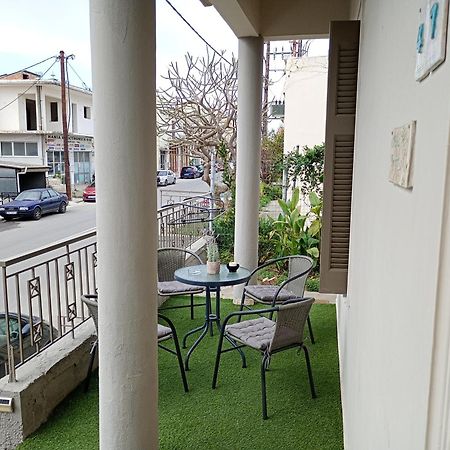 Πλήρως Ανακαινισμένη Μονοκατοικία. Chania  Buitenkant foto